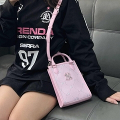 488 -  Túi MLB NY Monogram - Phonebag Dọc - Hồng Pinky - Code 7ACRMD34N 50PKL [HÀNG CHÍNH HÃNG]