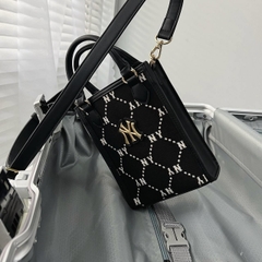 492 -  Túi MLB NY Monogram - Phonebag Dọc - Đen - Code 7ACRMD34N-50BKL [HÀNG CHÍNH HÃNG]