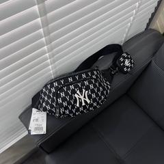 895 -  Túi MLB Monogram Hip Sack New York Yankees - Black - Túi Bao Tử - Code 3AHSM012N-50BKS [HÀNG CHÍNH HÃNG]