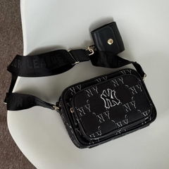 1696 - Túi MLB Monogram JQD New York Yankees Black 7ACRMDH5N-50BKS [HÀNG CHÍNH HÃNG]