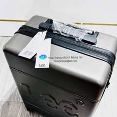 2674 - Vali Lee Size 20 Xách Tay Embossed Logo Xám Chì (Mang Lên Máy Bay) [HÀNG CHÍNH HÃNG]