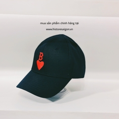 043 -  Nón MLB Đen - B "trái tim đỏ" [HÀNG CHÍNH HÃNG]