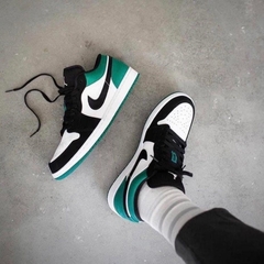 728 -  Giày Nike Air Jordan 1 Low GS Mystic Green 553560 113 [HÀNG CHÍNH HÃNG]