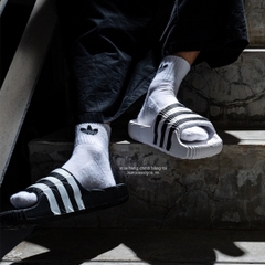 228 -  Dép Adidas Adilette 22 - Đen Viền Trắng [HÀNG CHÍNH HÃNG]