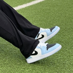 814 -  Giày Nike Air Jordan 1 Mid Ice Blue GS 555112 401 [HÀNG CHÍNH HÃNG]