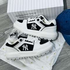 574  -  Giày MLB Chunky Liner Wide New York Yankees Black - Code 3ASXCLW4N 50BKS [HÀNG CHÍNH HÃNG]