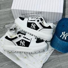 574  -  Giày MLB Chunky Liner Wide New York Yankees Black - Code 3ASXCLW4N 50BKS [HÀNG CHÍNH HÃNG]