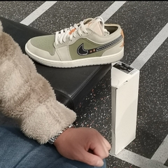 854 -  Giày Air Jordan 1 Low SE Craft Light Olive FD6819 300 [HÀNG CHÍNH HÃNG]