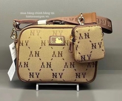 942 -  Túi MLB Monogram Jacquard New York Yankees - Beige - Code 7ACRMDA4 50BGS [HÀNG CHÍNH HÃNG]