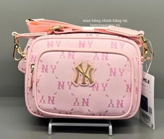 941 -  Túi MLB Monogram Jacquard New York Yankees - Hồng Pink - Code 7ACRMDA4 50PKL [HÀNG CHÍNH HÃNG]