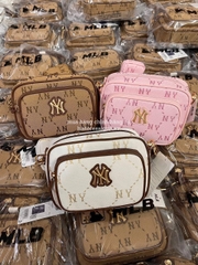 941 -  Túi MLB Monogram Jacquard New York Yankees - Hồng Pink - Code 7ACRMDA4 50PKL [HÀNG CHÍNH HÃNG]