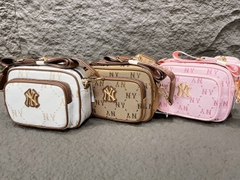 942 -  Túi MLB Monogram Jacquard New York Yankees - Beige - Code 7ACRMDA4 50BGS [HÀNG CHÍNH HÃNG]