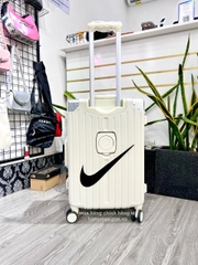745 -  Vali Nike Just Do It - Size Cabin 22 Xách Tay - Trắng Kem [HÀNG CHÍNH HÃNG]