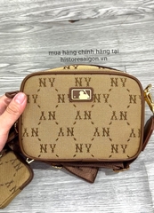 942 -  Túi MLB Monogram Jacquard New York Yankees - Beige - Code 7ACRMDA4 50BGS [HÀNG CHÍNH HÃNG]