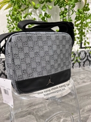 1019 -  Túi Jordan Monogram Dark Smoke Grey - Code FJ6790-070 [HÀNG CHÍNH HÃNG]