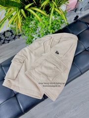 965 -  Quần New Era Cargo Pants Flag Logo - Hộp - Beige [HÀNG CHÍNH HÃNG]