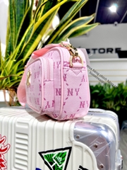 941 -  Túi MLB Monogram Jacquard New York Yankees - Hồng Pink - Code 7ACRMDA4 50PKL [HÀNG CHÍNH HÃNG]