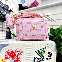 941 -  Túi MLB Monogram Jacquard New York Yankees - Hồng Pink - Code 7ACRMDA4 50PKL [HÀNG CHÍNH HÃNG]