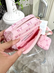 941 -  Túi MLB Monogram Jacquard New York Yankees - Hồng Pink - Code 7ACRMDA4 50PKL [HÀNG CHÍNH HÃNG]