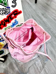 938 -  Túi MLB Monogram Bucket Bag New York Yankees - Hồng Pink- Code 7ACRMDE4-50PKL [HÀNG CHÍNH HÃNG]