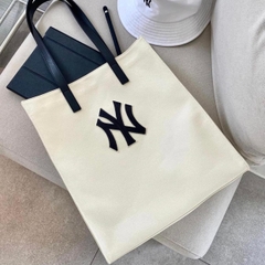 1103 -  Túi MLB Tote Canvas New York Yankees Cream - Code 3AORM022N 50CRS [HÀNG CHÍNH HÃNG]