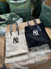 1103 -  Túi MLB Tote Canvas New York Yankees Cream - Code 3AORM022N 50CRS [HÀNG CHÍNH HÃNG]
