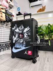 751 -  Vali Nike Sneakers Silhouette - Size Ký Gửi 26 - Đen [HÀNG CHÍNH HÃNG]