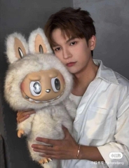 1142 - Labubu Zimomo Angle In Cloud Trắng ( Zimimi )  POP MART The Monsters ZIMOMO Angle In Cloud Vinyl Plush Doll Size 58cm - Gấu Bông Art Toy - Code 6941848280091 [HÀNG CHÍNH HÃNG]
