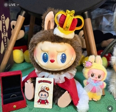 1308 - Labubu King POPMART THE MONSTERS Let's Checkmate Series-Vinyl Plush Doll Art Toy 40cm [CHÍNH HÃNG]