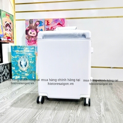 735 -  Vali Fila Embossed Logo - Size Cabin 22 Xách Tay - Trắng [HÀNG CHÍNH HÃNG]