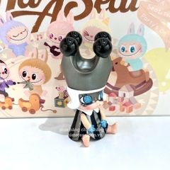 1508 - Baby Molly Dark Grey - POPMART ROYAL MOLLY BABY DARK GREY Limited Edition 6941848232175 [CHÍNH HÃNG]
