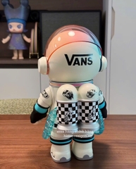 1516 - Molly Vans 400% - POPMART MEGA SPACE MOLLY 400% VANS OFF THE WALL [CHÍNH HÃNG]