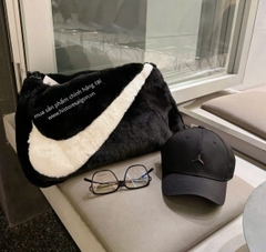 1760 - Túi Nike Lông Faux Fur Tote Diffused DQ5804-010 [HÀNG CHÍNH HÃNG]