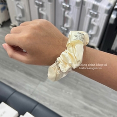 1805 - Cột Tóc Dior (Gift Hãng Tặng Khách VIP) [HÀNG CHÍNH HÃNG]