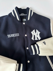 1842 - Áo Bomber New Era Yankees EST1903 Đen Tay Trắng Kem [HÀNG CHÍNH HÃNG]