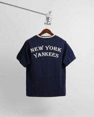 1924 - Áo New Era NY New York Yankees - Xanh Navy Viền Cổ Trắng 10932098	 [HÀNG CHÍNH HÃNG]