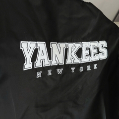 1885 - Áo Bomber New Era New York Yankees Đem Viền Trắng [HÀNG CHÍNH HÃNG]