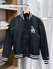 1917 - Áo Bomber New Era LA Big Logo Đen [HÀNG CHÍNH HÃNG]