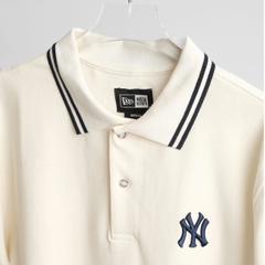 2774 - Áo Polo New Era NY Trắng Kem Thêu Xanh Navy [HÀNG CHÍNH HÃNG]