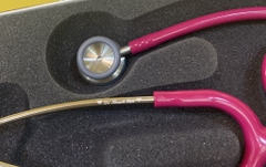 Ống nghe Littmann® Classic II Pediatric Raspberry 2122