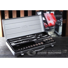 Bộ khẩu vặn ốc KTC TB318