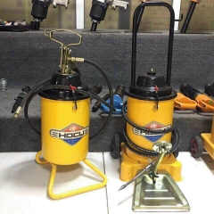 Máy bơm mỡ khí nén 12L KOCU GZ-8-12L