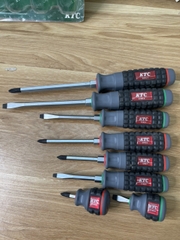 Bộ tô vít KTC TPMD18
