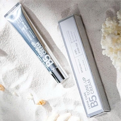 Kem Dưỡng Ban Ngày Nâng Tông, Phục Hồi Và Chống Nắng Đa Năng Dermaxilic B5 Tone-Up Cream