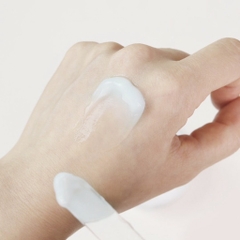 Kem dưỡng siêu căng bóng Torriden Dive in Soothing Cream 100ml (75ea)