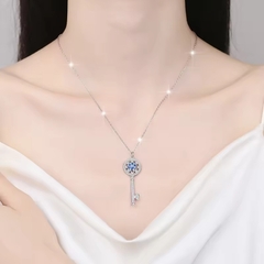 Dây Chuyền ESME ESHK015B Kim Cương Đá Moissanite Bạc 925 Xi Kim 5 lớp