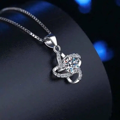 Dây Chuyền ESME ESHK031 Kim Cương Đá Moissanite Bạc 925 Xi Kim 5 lớp