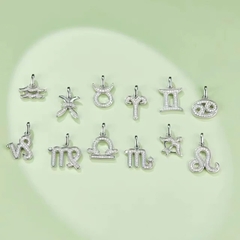 Dây Chuyền ESME ESHK0087 Virgo Kim Cương Đá Moissanite Bạc 925 Xi Kim 5 lớp