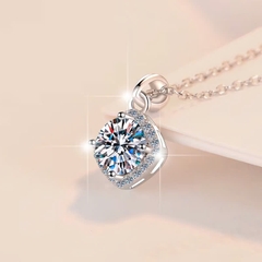 Dây Chuyền ESME ESHK0094 Kim Cương Đá Moissanite Bạc 925 Xi Kim 5 lớp