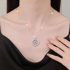 Dây Chuyền ESME ESHK0102 Kim Cương Đá Moissanite Bạc 925 Xi Kim 5 lớp
